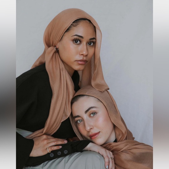 Vela desert fox hijab - Picture 2 of 2